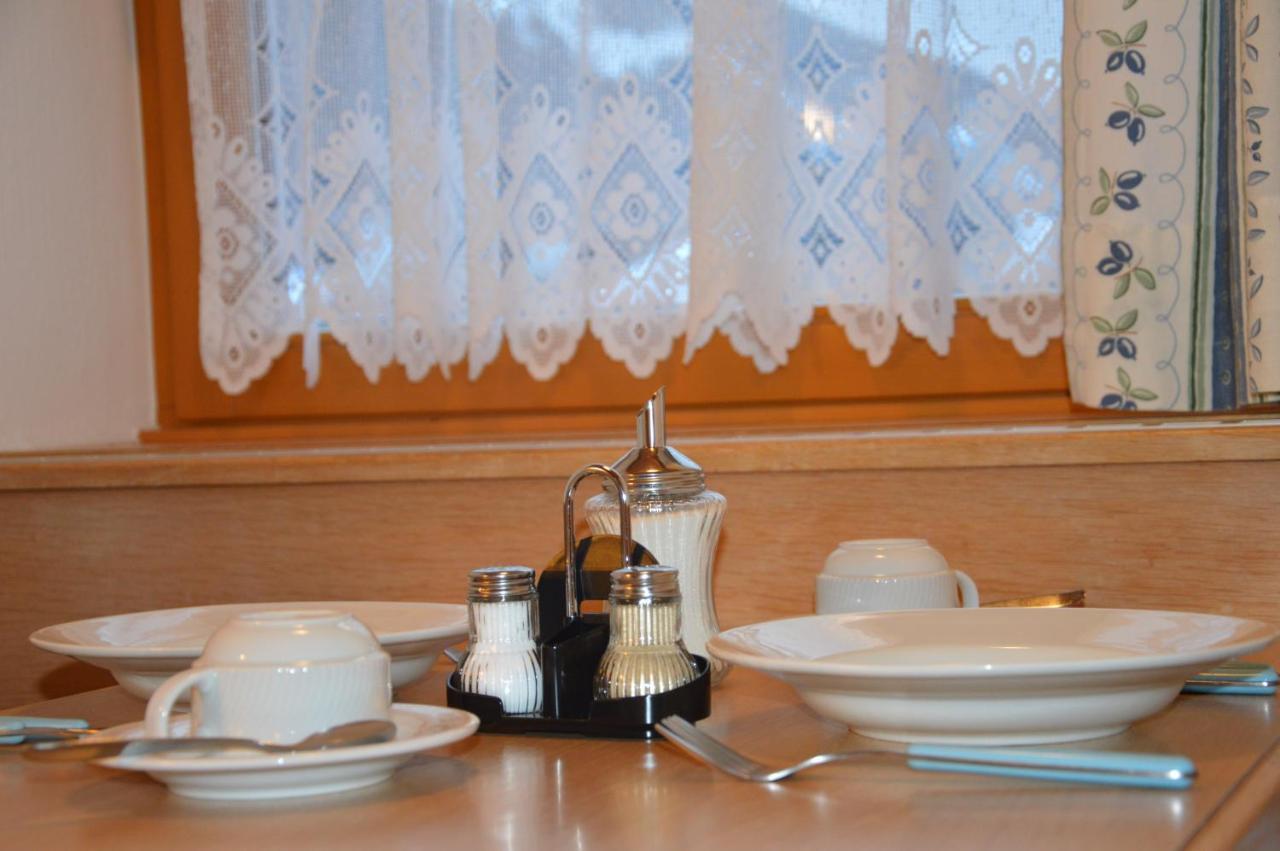 Ferienwohnung Mitterstererhof Saalbach Zimmer foto