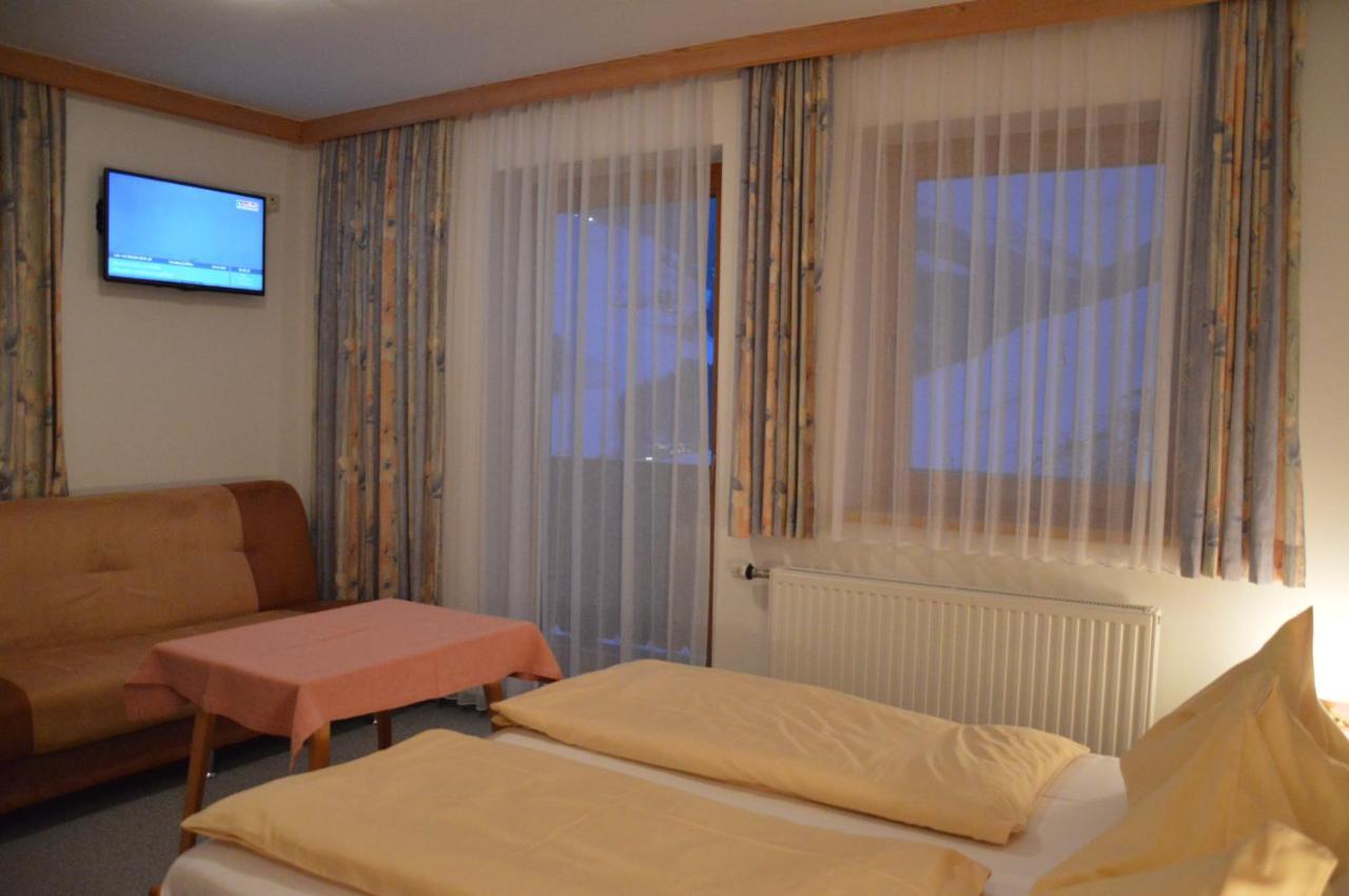 Ferienwohnung Mitterstererhof Saalbach Zimmer foto